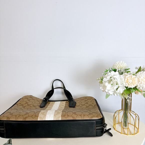 Coach CQ036 Graham Slim Brief In Blocked Signature Canvas IN KHAKI MULTI - Picture 4 of 6